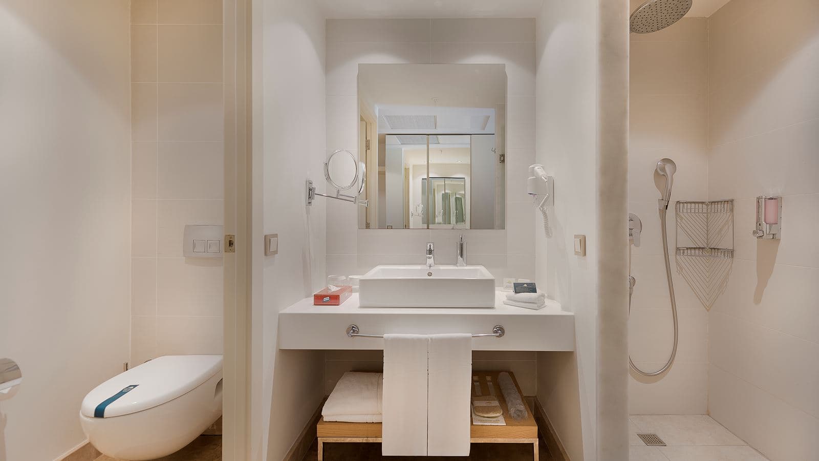 rooms-standard-room