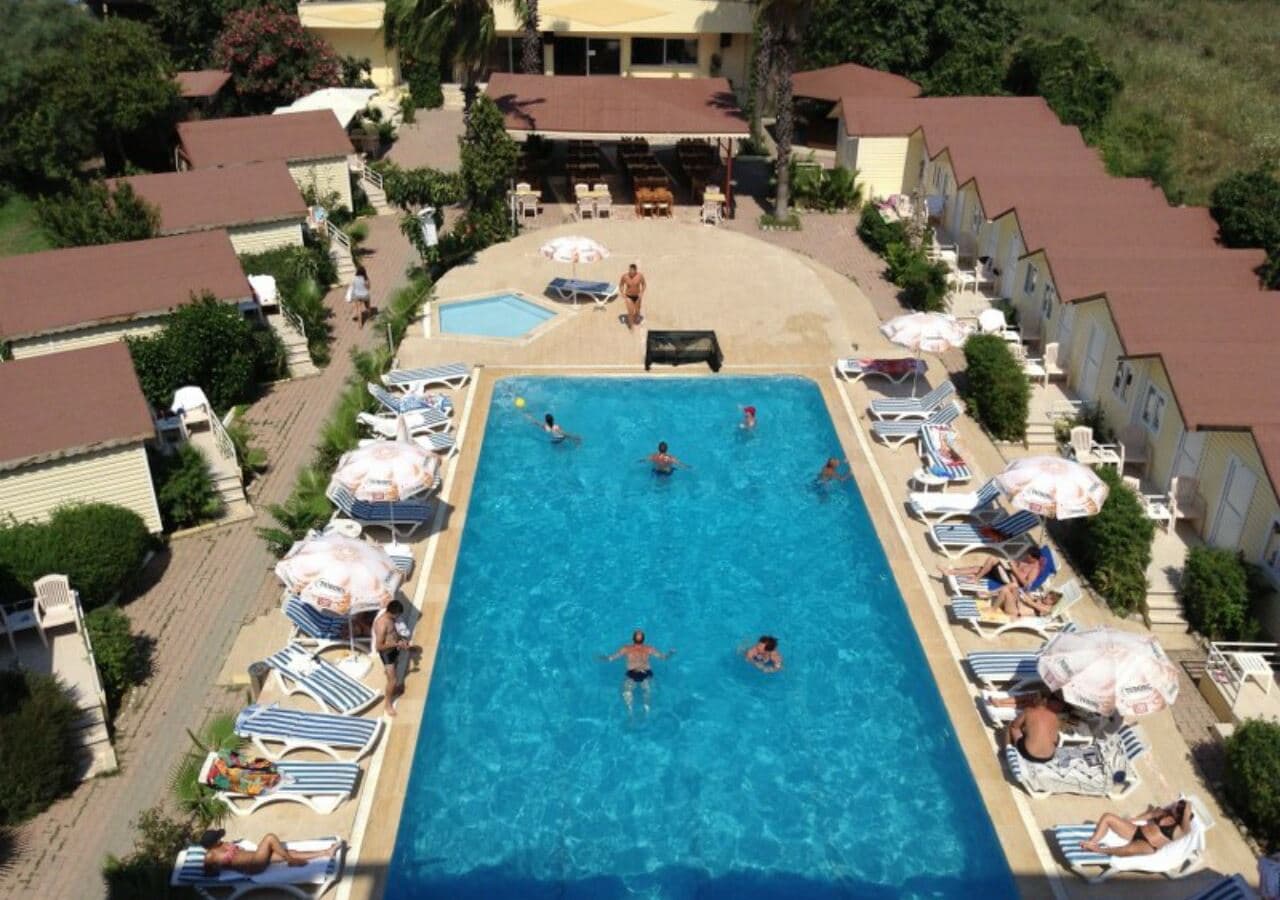 pools-outdoor-pool