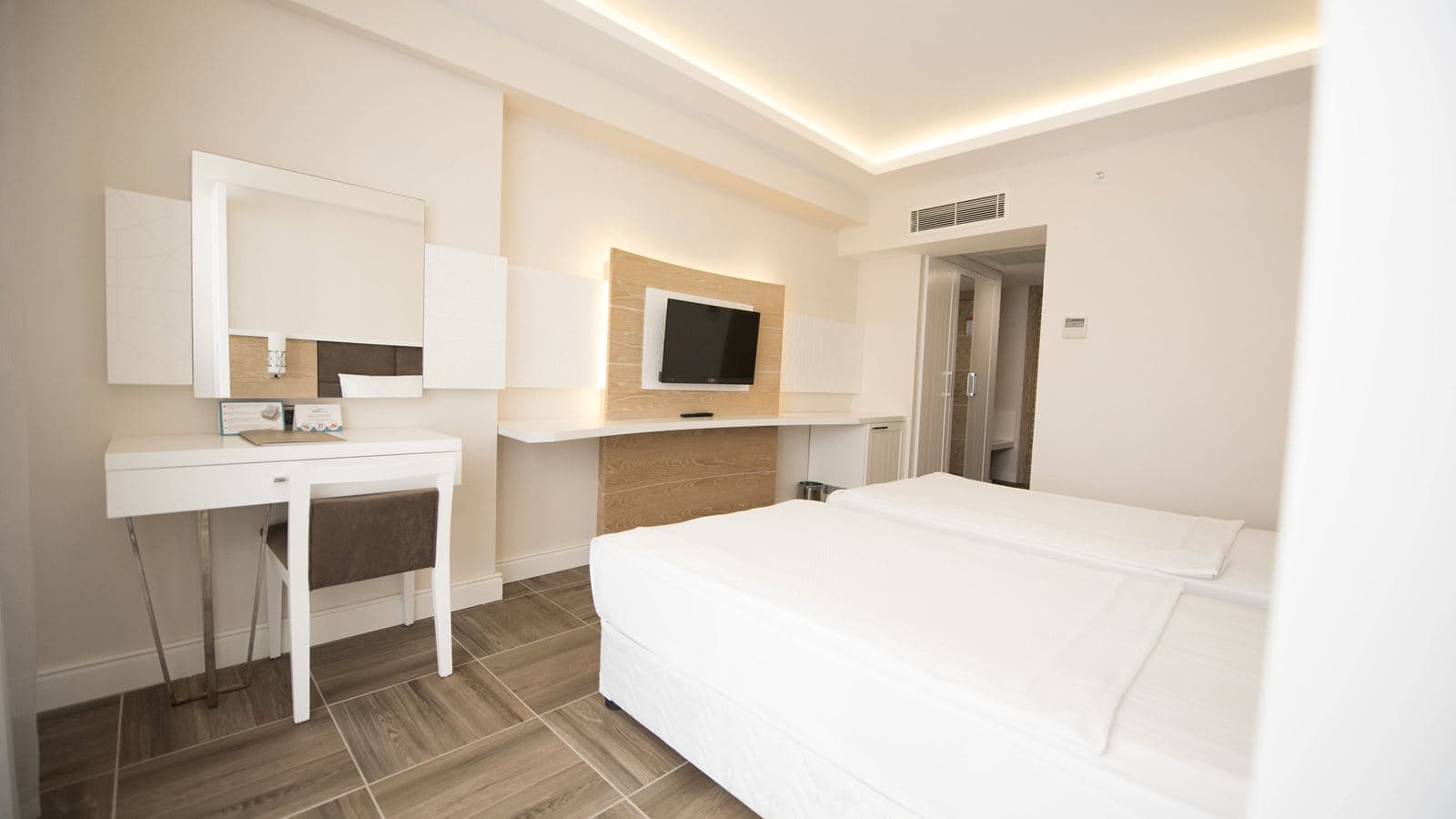 rooms-standard-plus-room