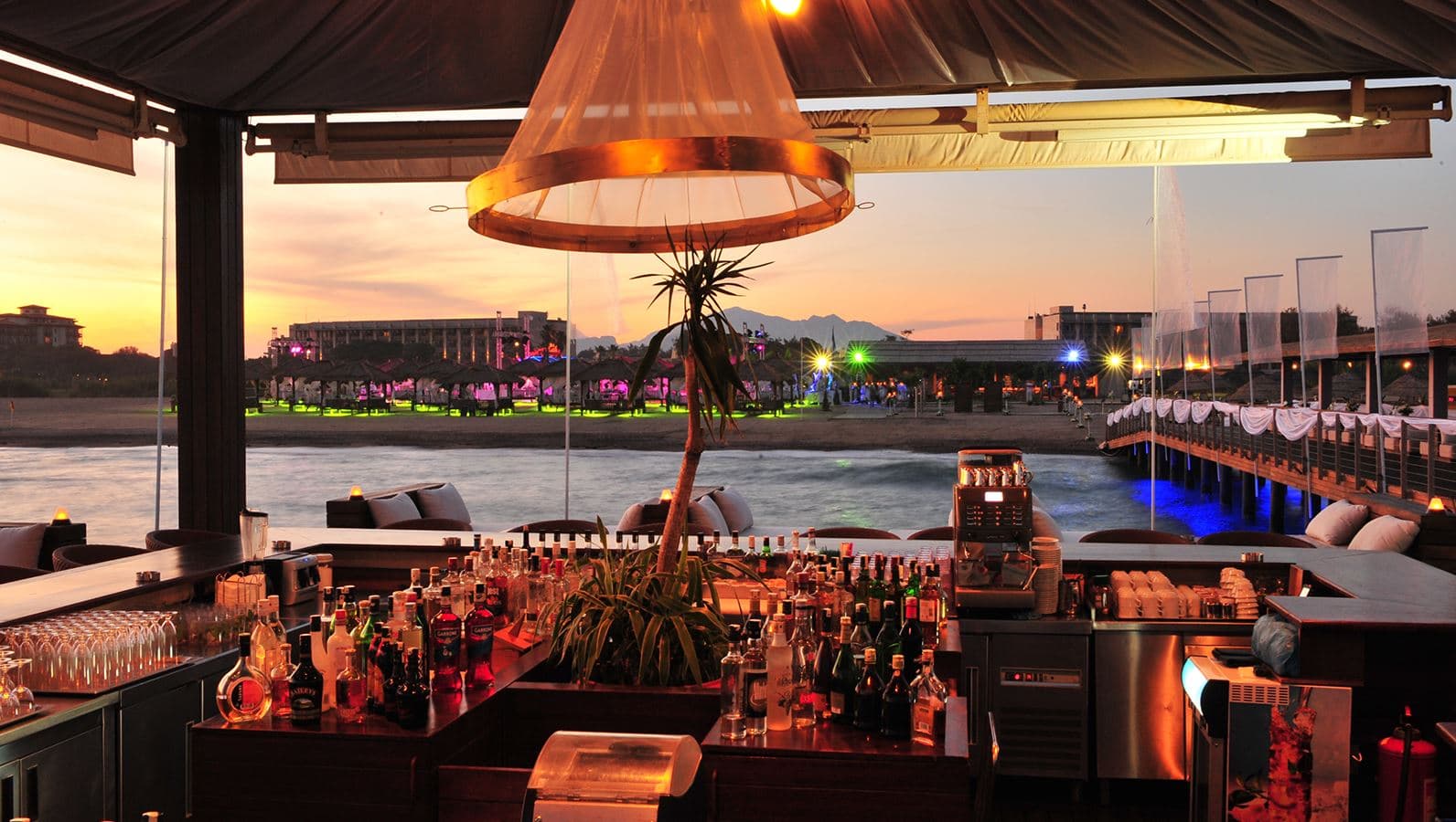 bars-docks-pier-bar