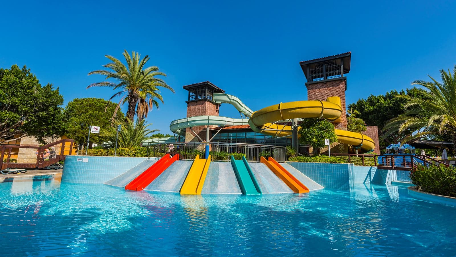 water-park-water-park