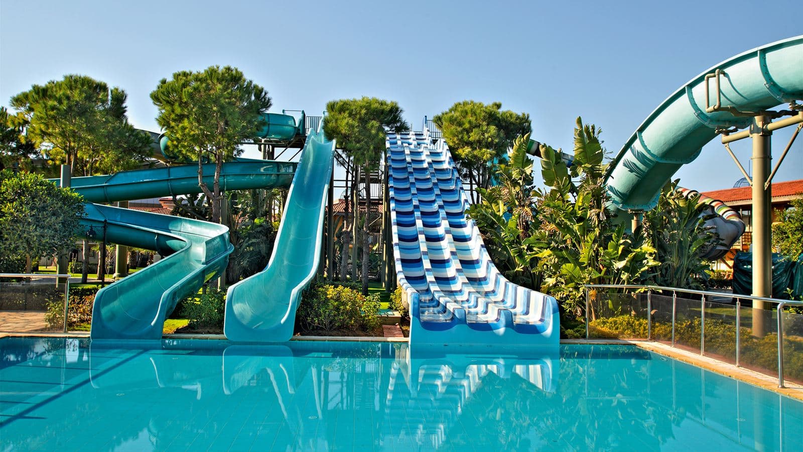water-park-water-park