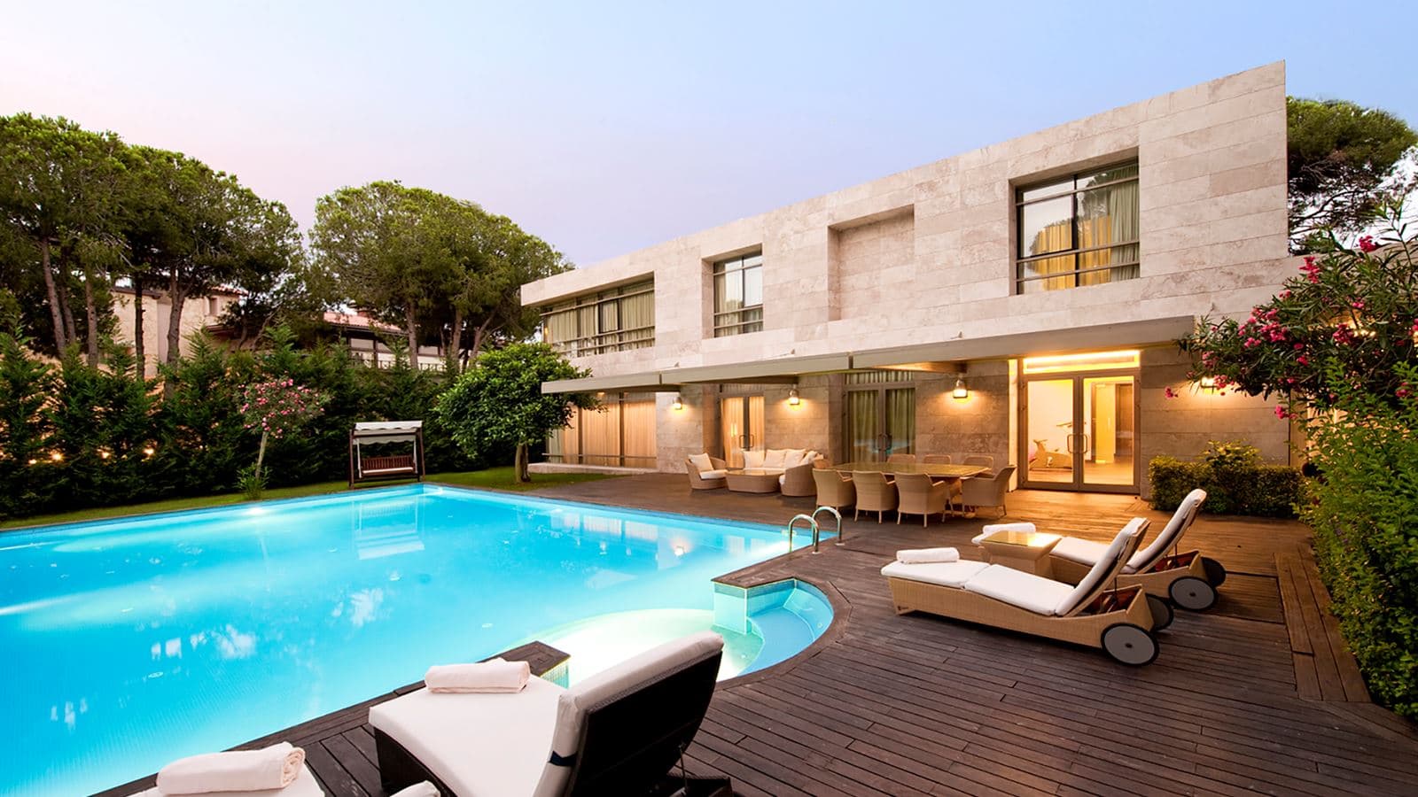 rooms-vip-villa