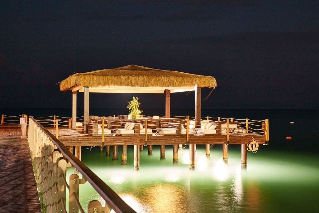 bars-docks-pier-bar