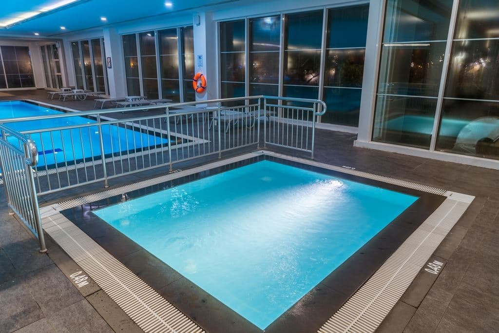 pools-indoor-pool
