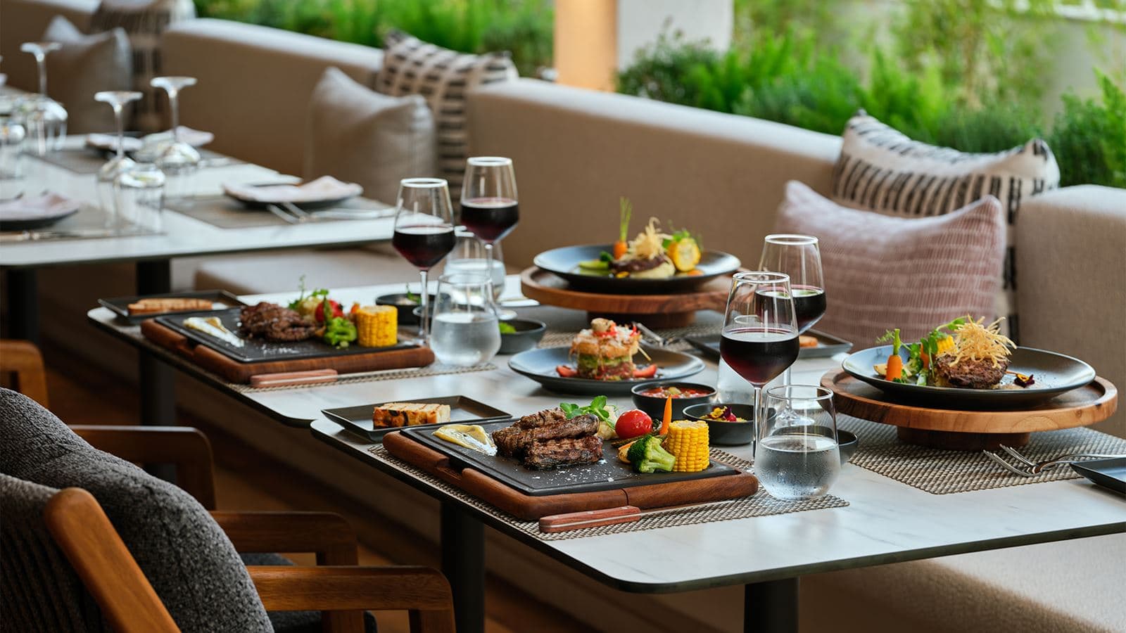 restaurants-curio