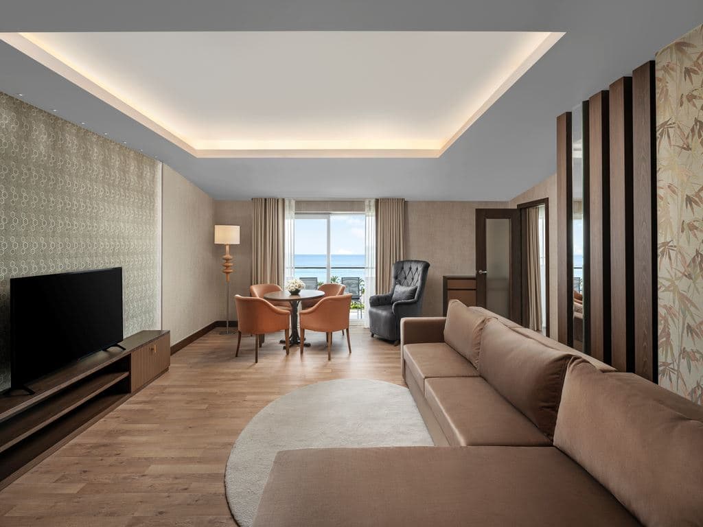 rooms-king-suite