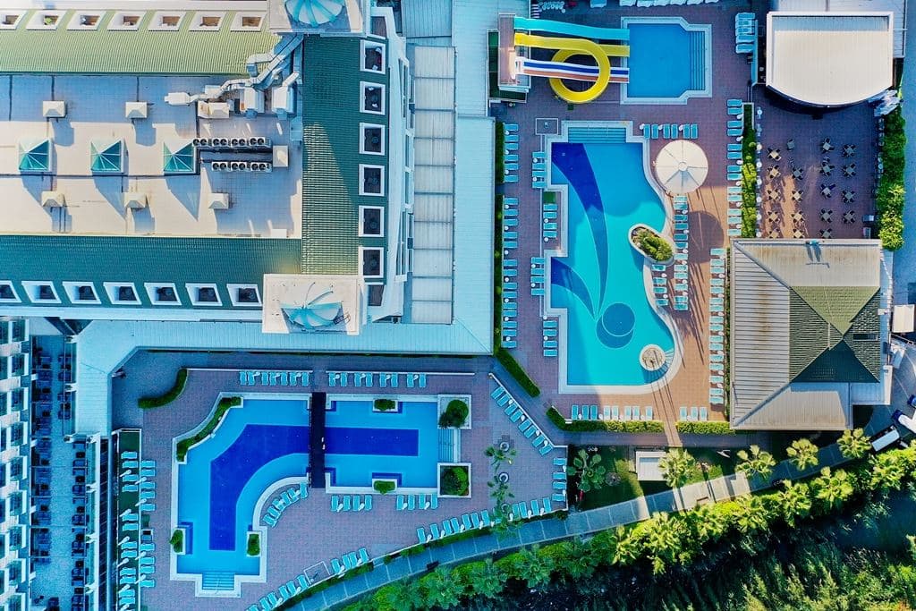 pools-outdoor-pool