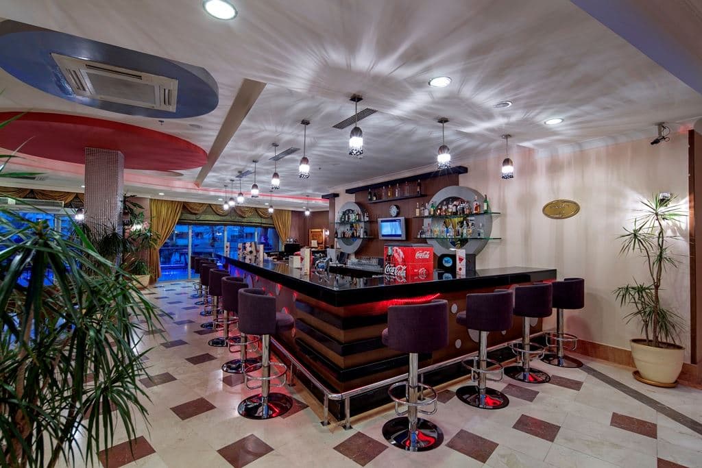 bars-fancy-bar