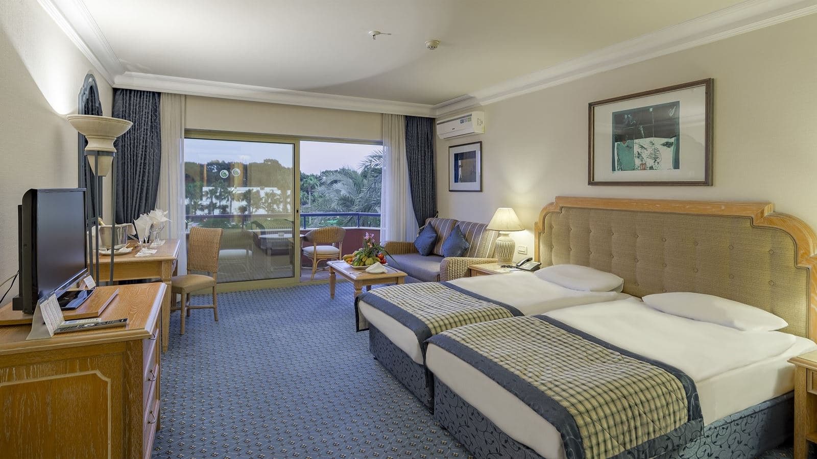 rooms-standard-room