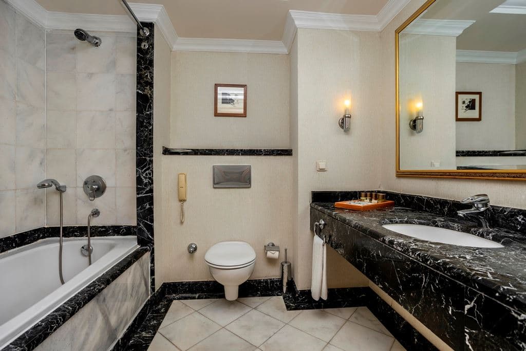 rooms-standard-room