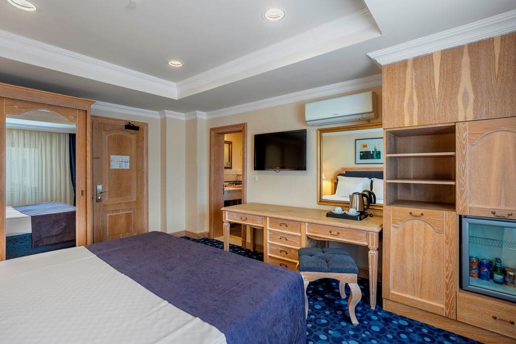 rooms-standard-room
