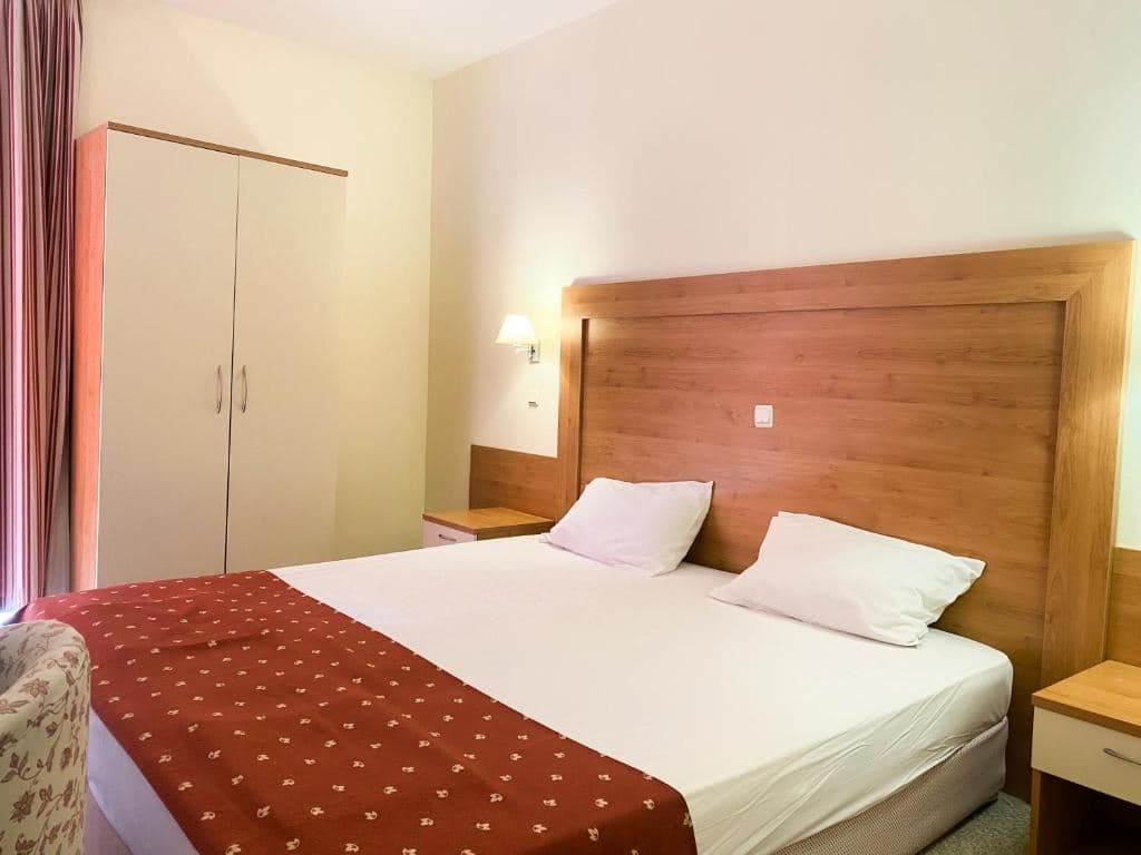 rooms-singleuse-standard-room-seaview