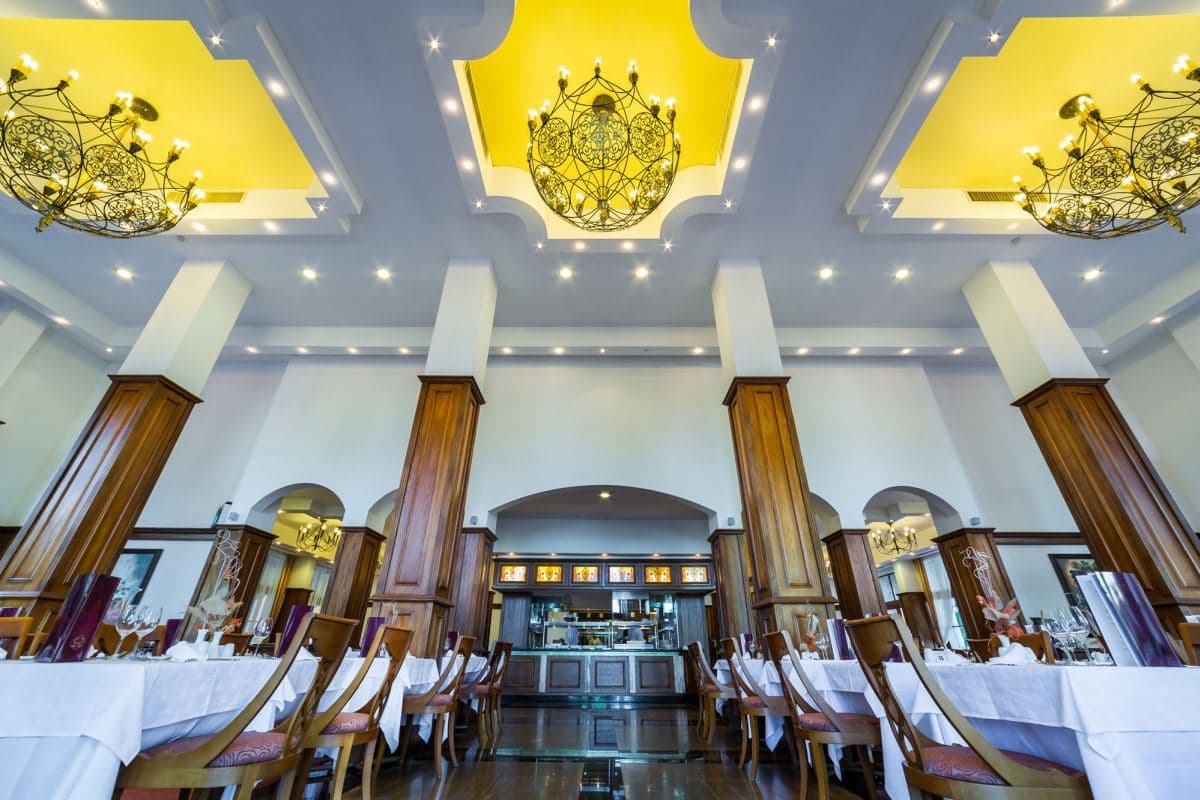 restaurants-poseidon-restaurant
