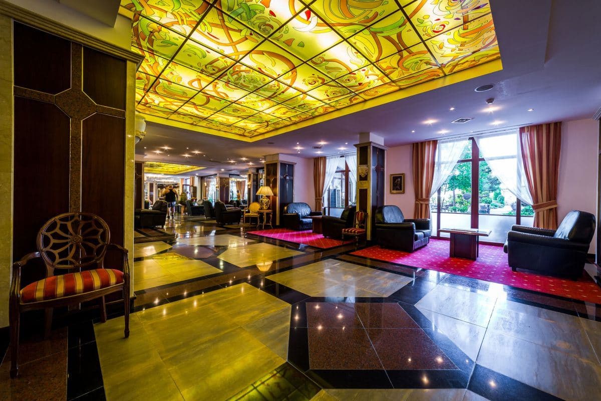 bars-lobby-bar