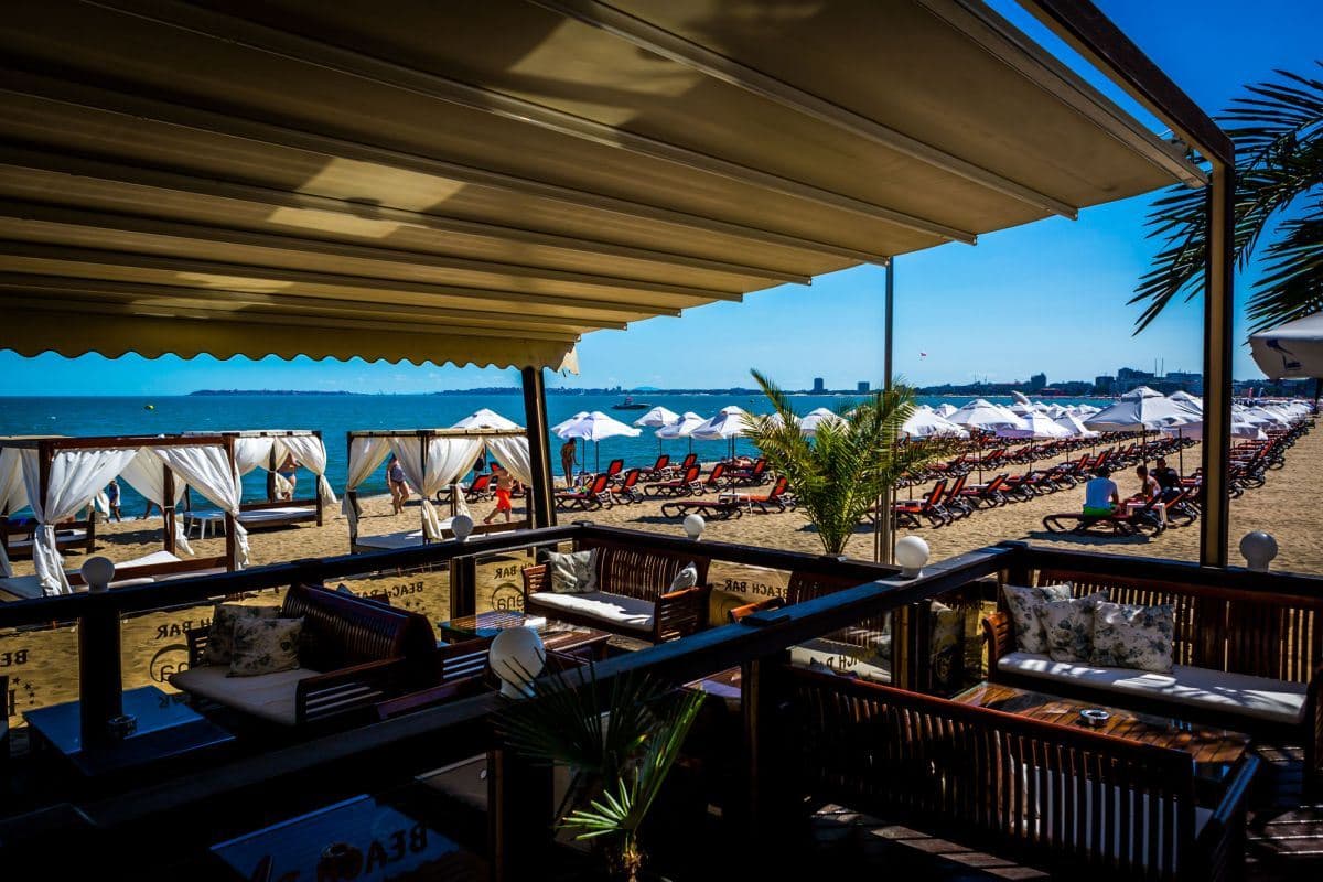 bars-beach-bar