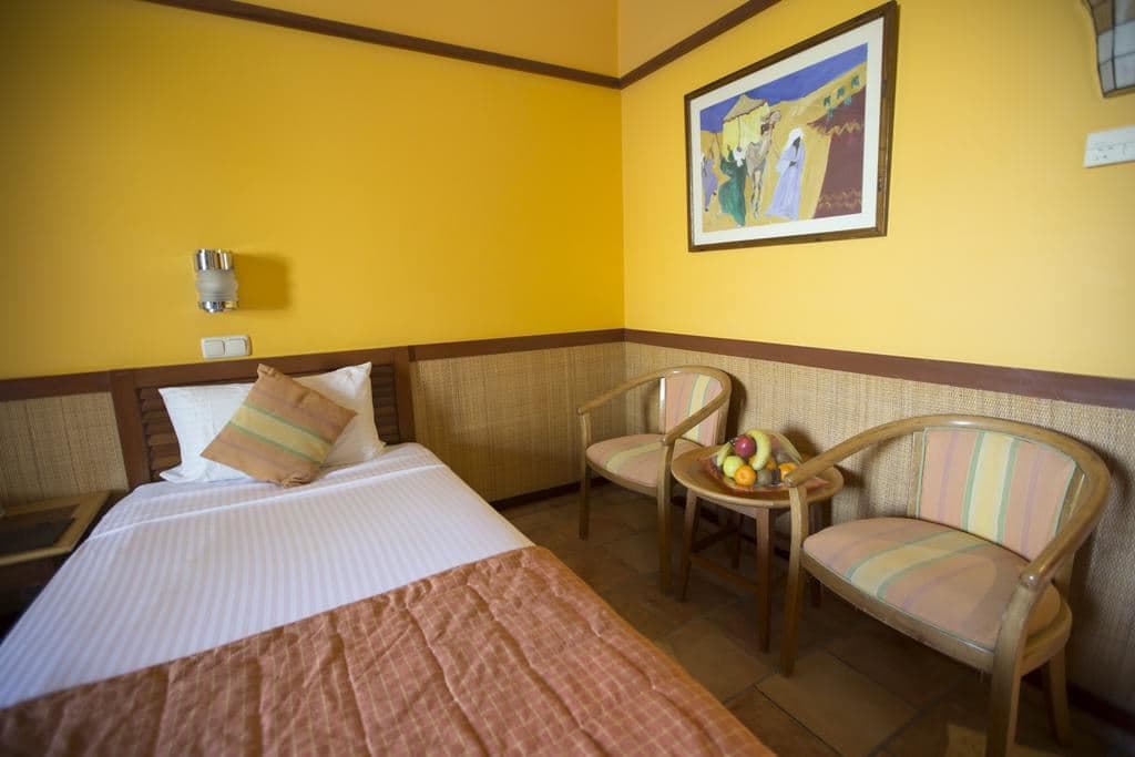 rooms-superior-room