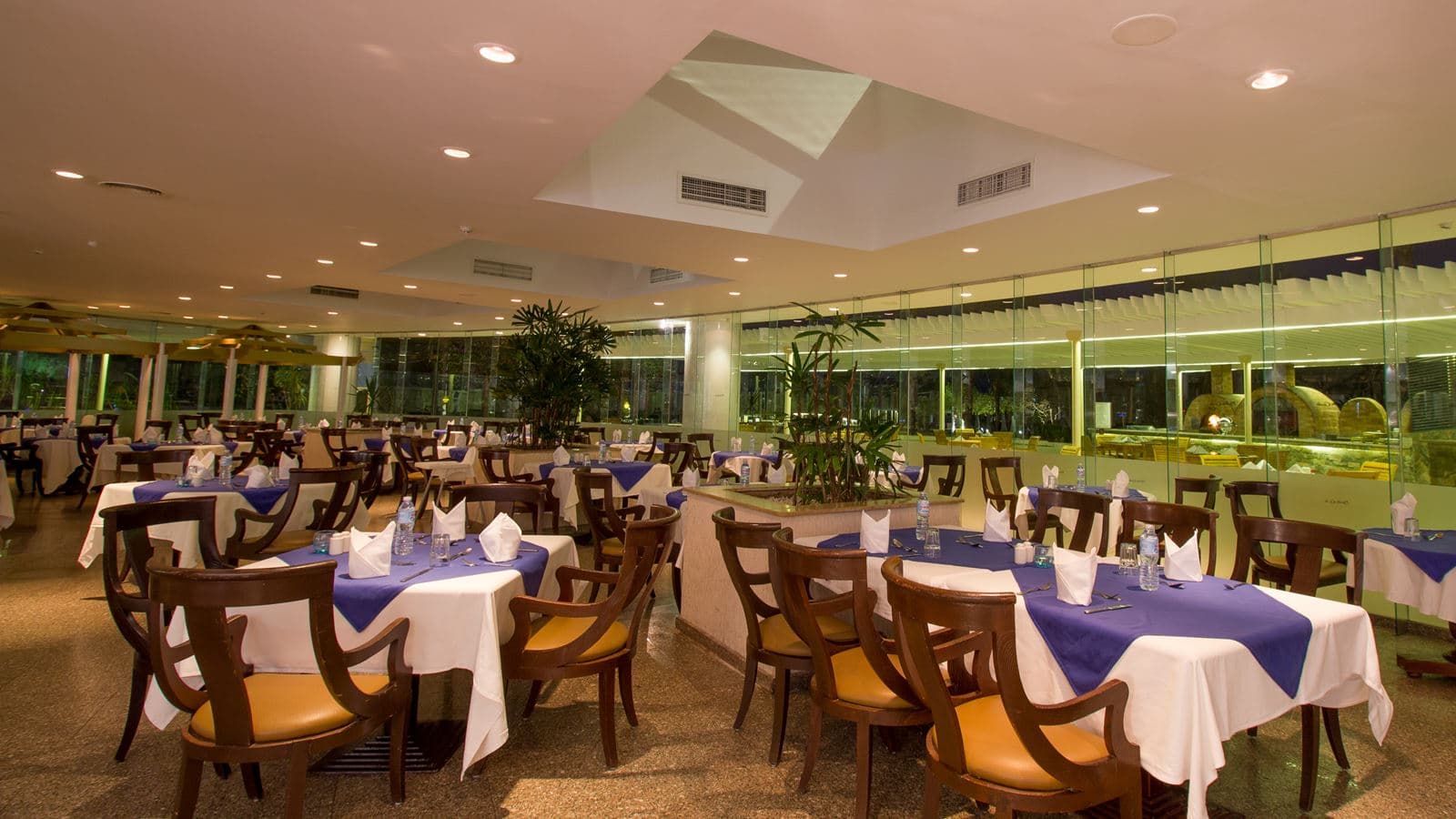 restaurants-
