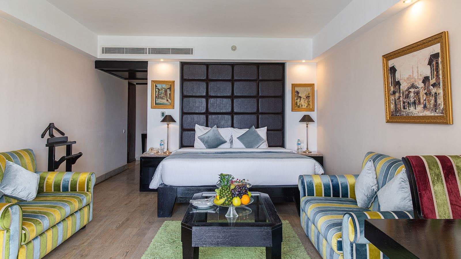 rooms-junior-suite--sea-view-beach-front