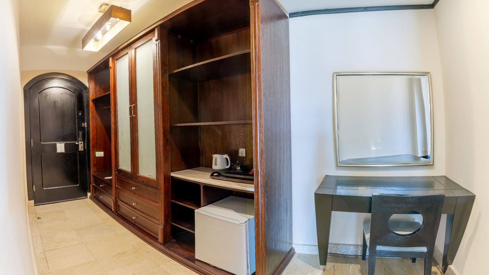 rooms-junior-suite--sea-view-beach-front