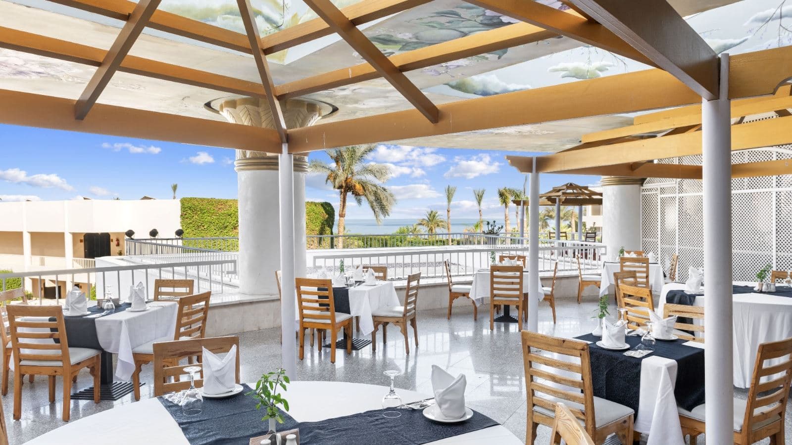restaurants-the-grill