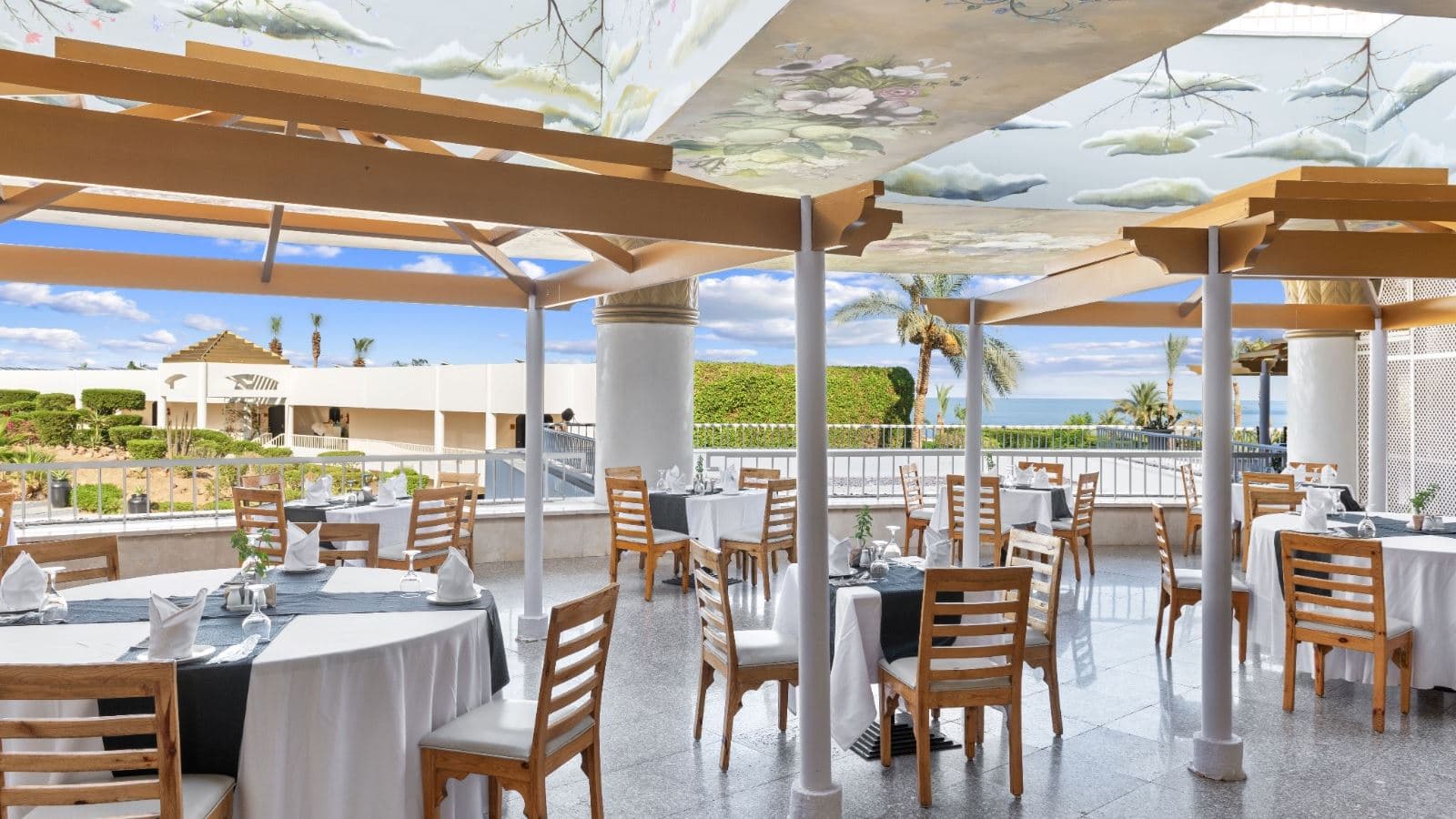 restaurants-the-grill