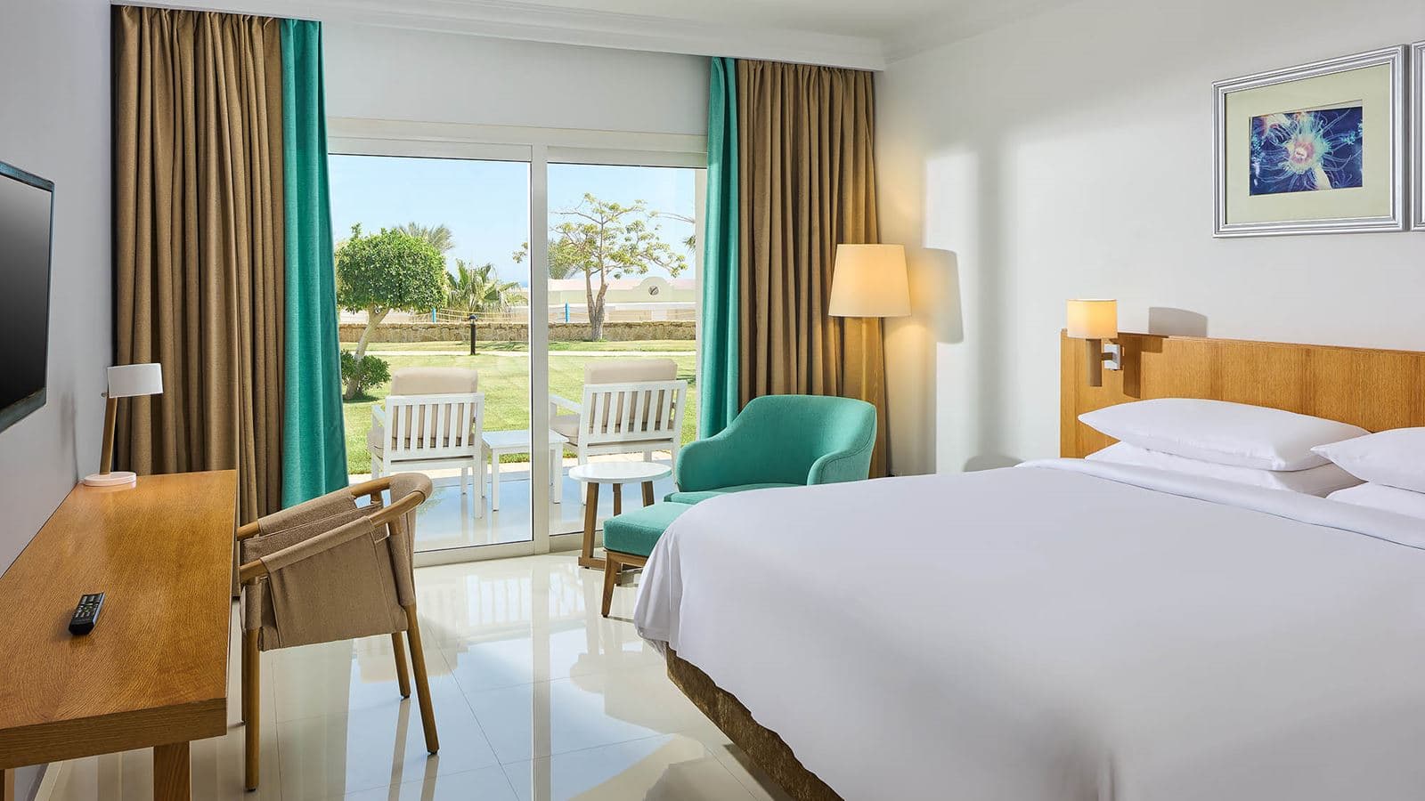 rooms-standard-renovated-garden-view