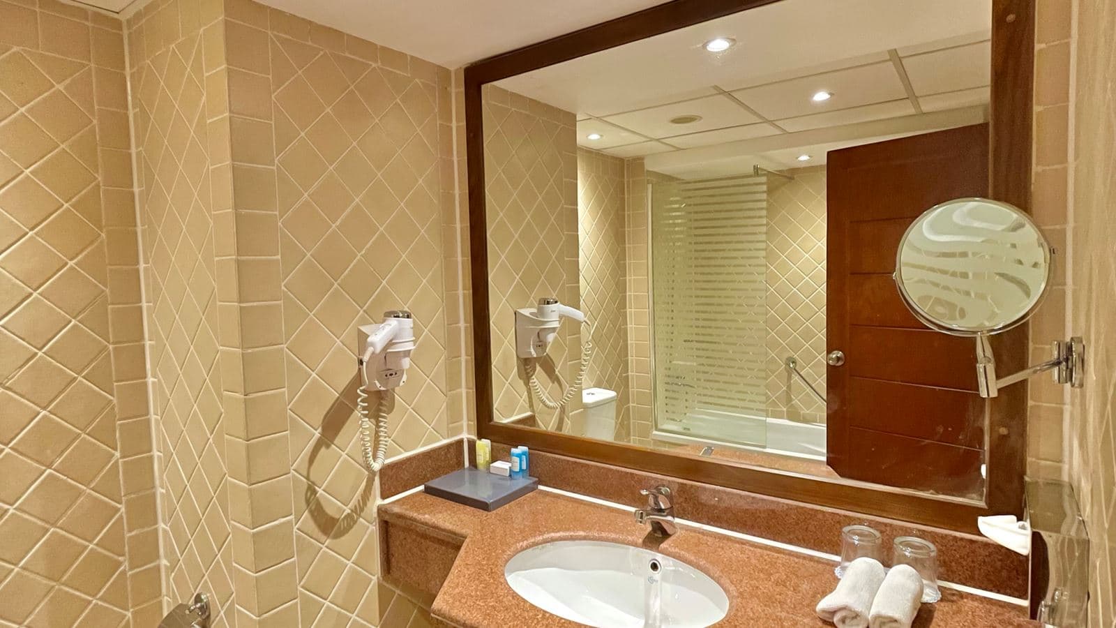 rooms-standard-sea-view-room
