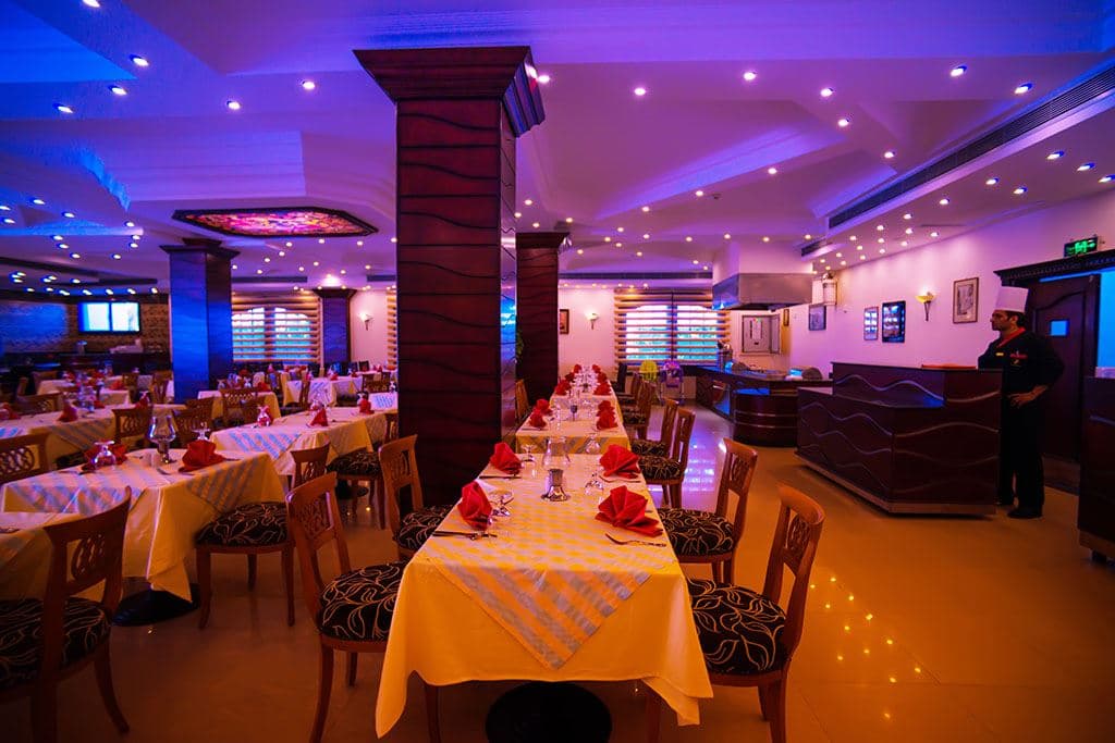 restaurants-pronto-main-restaurant