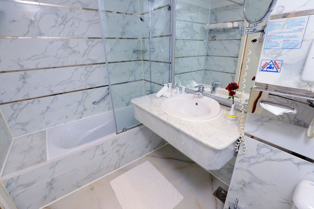 rooms-royal-suite