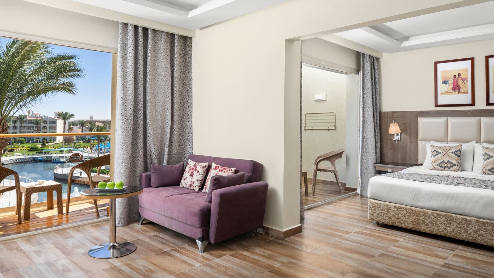 rooms-superior-pool-view-room