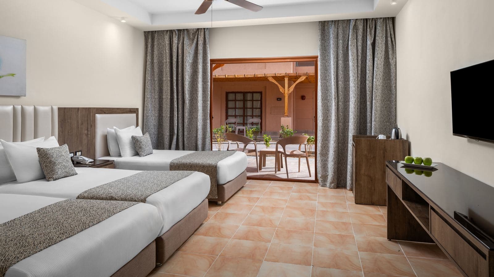 rooms-promo-room-garden-view