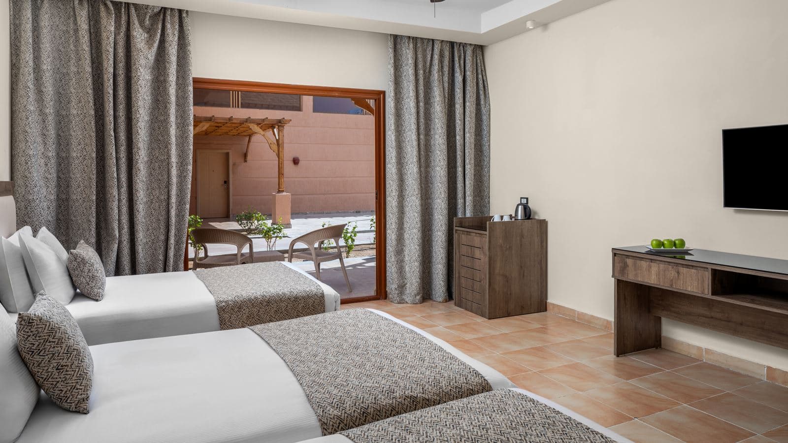rooms-promo-room-garden-view