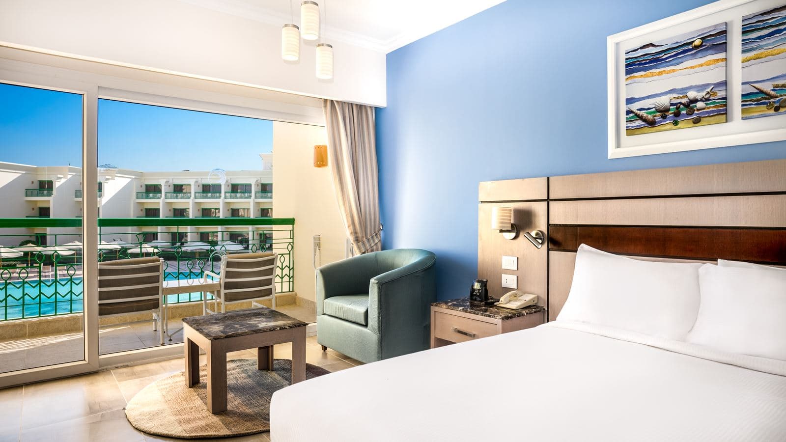 rooms-premium-room