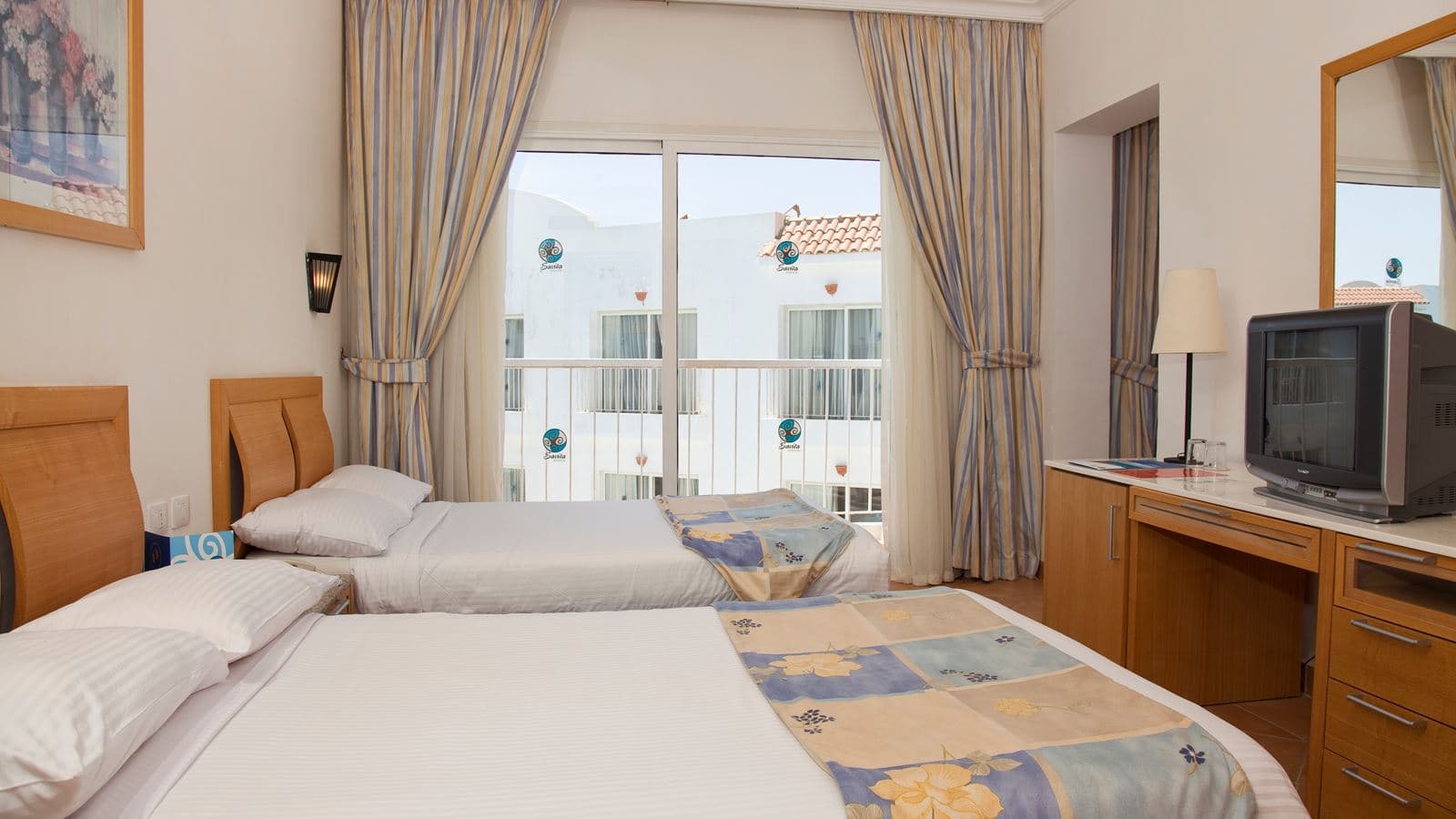 rooms-standard-room