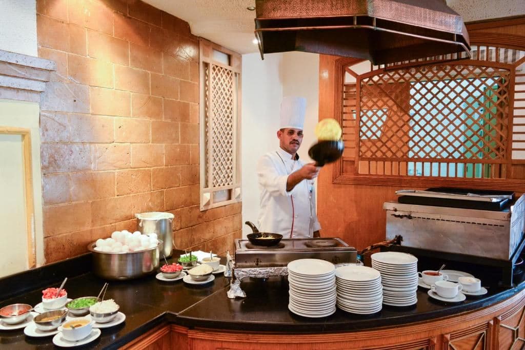 restaurants-gourmet-restaurant