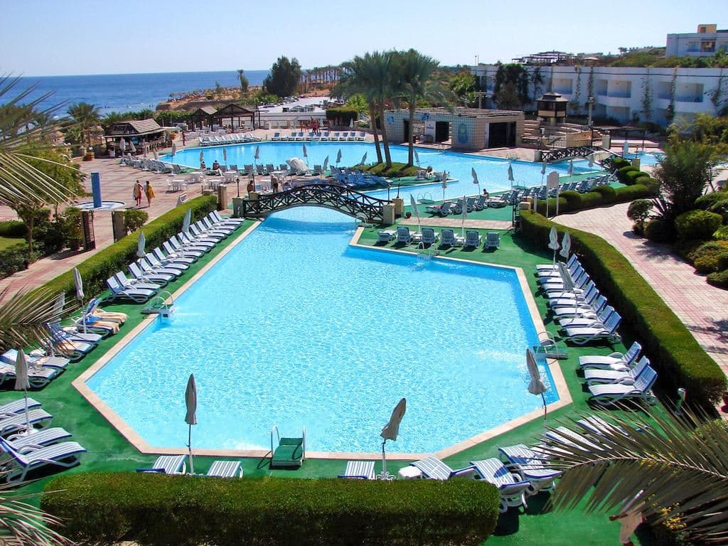 pools-pools