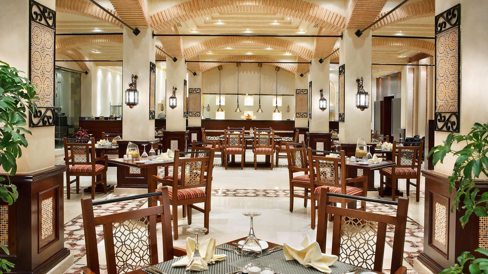 restaurants-elia