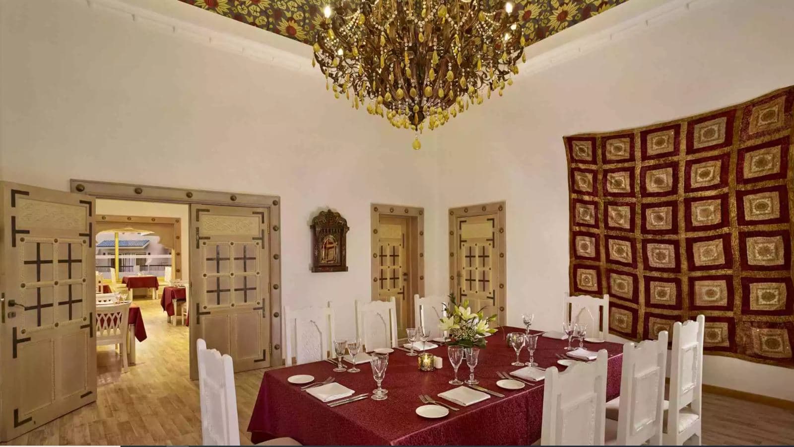 restaurants-sari
