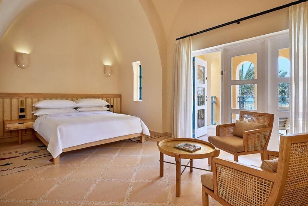 rooms-family--room