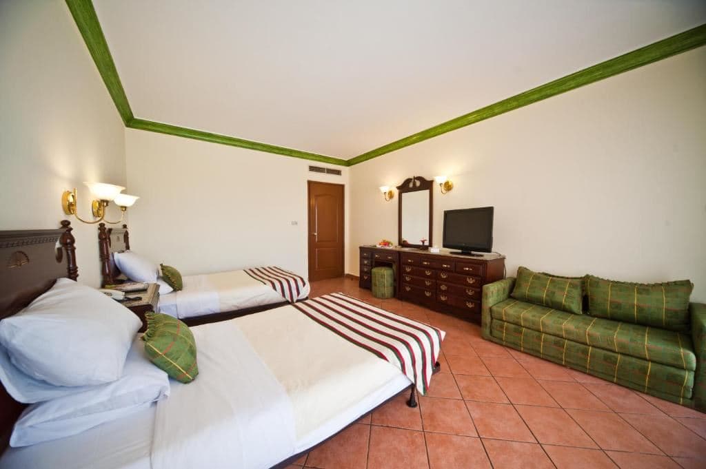 rooms-standard-garden-view
