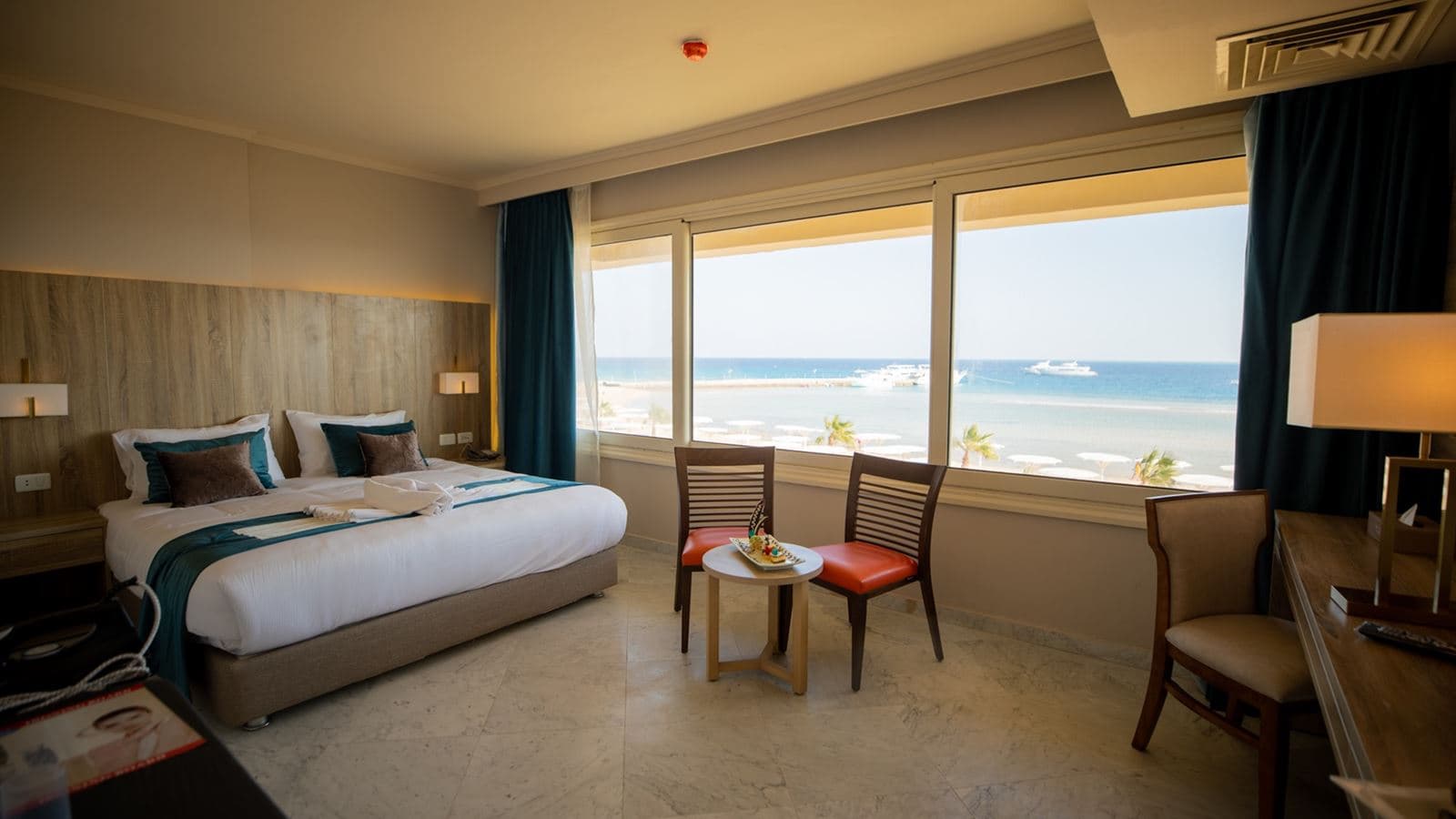 rooms-junior-suite