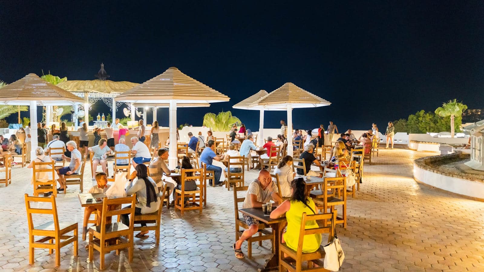 bars-pergola-terrace-bar