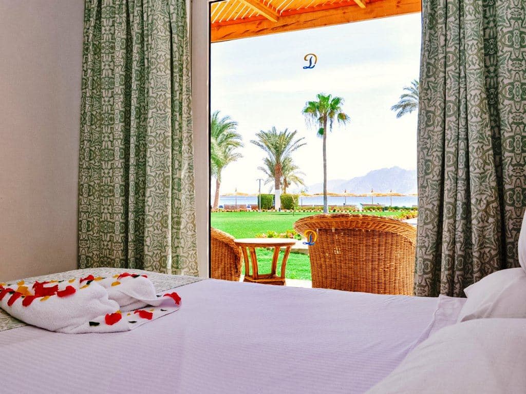 rooms-standard-room-sea-side