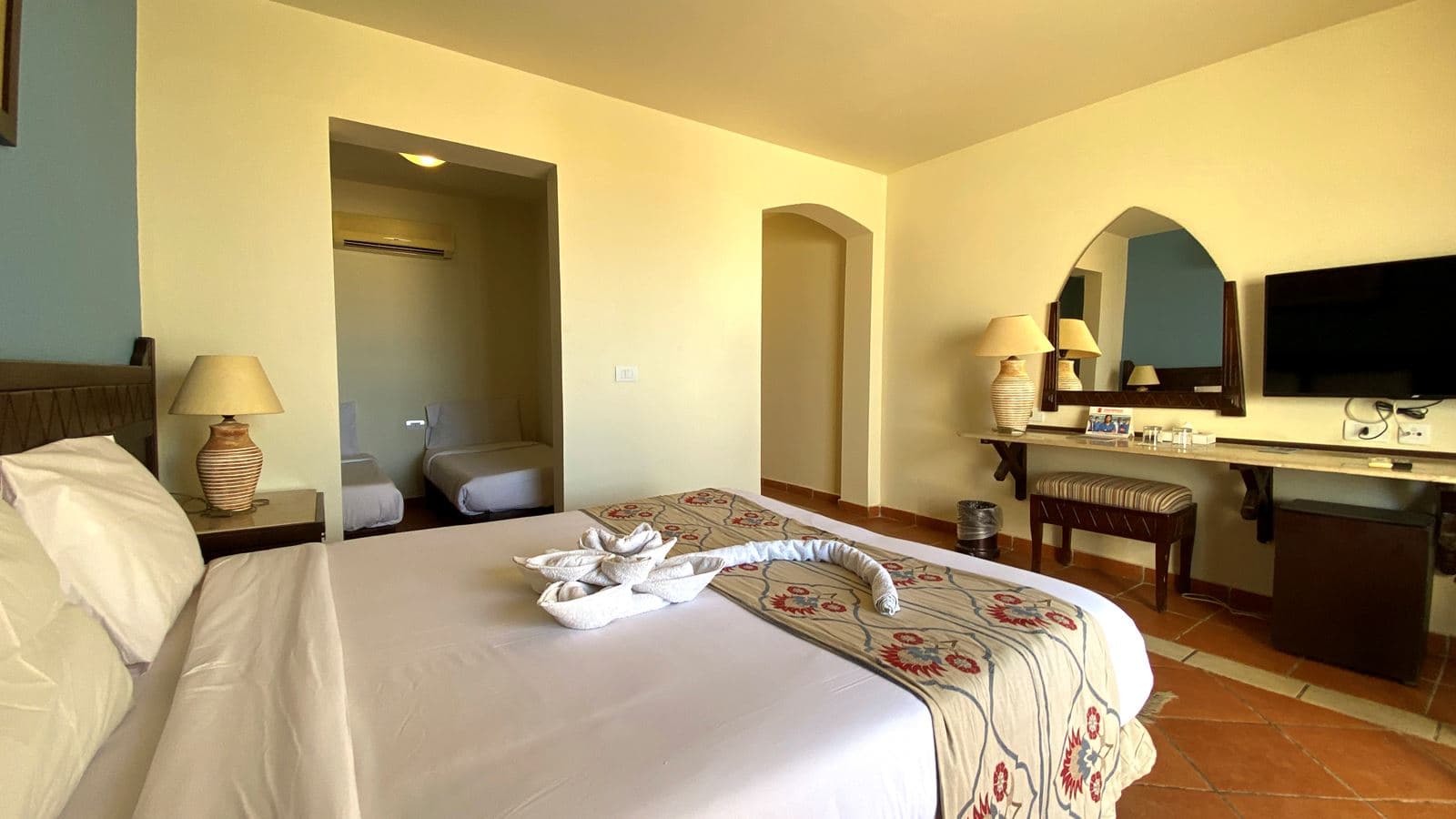 rooms-family-room