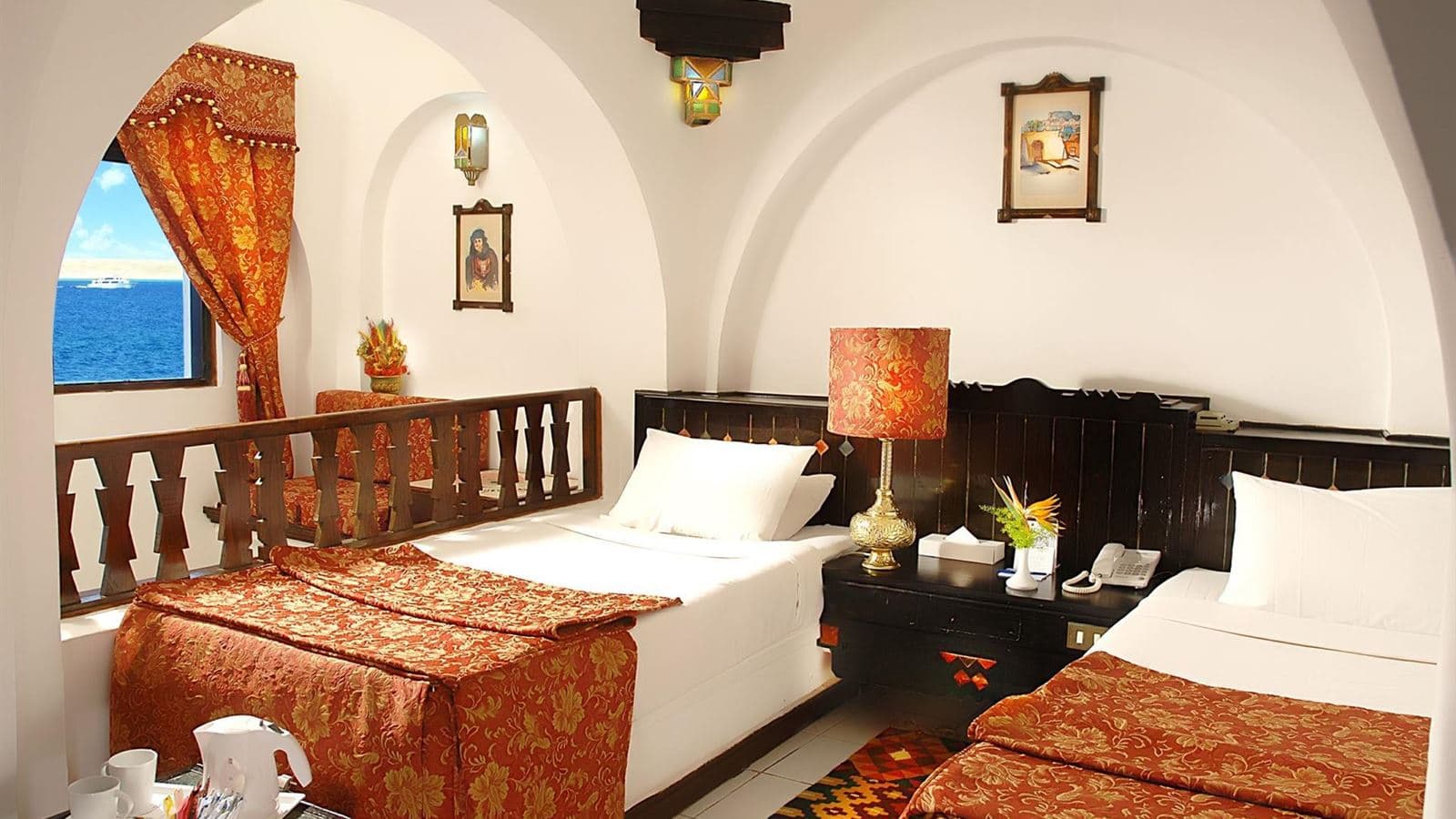 rooms-room-standard-seaview