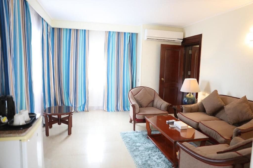 rooms-sinai-suit