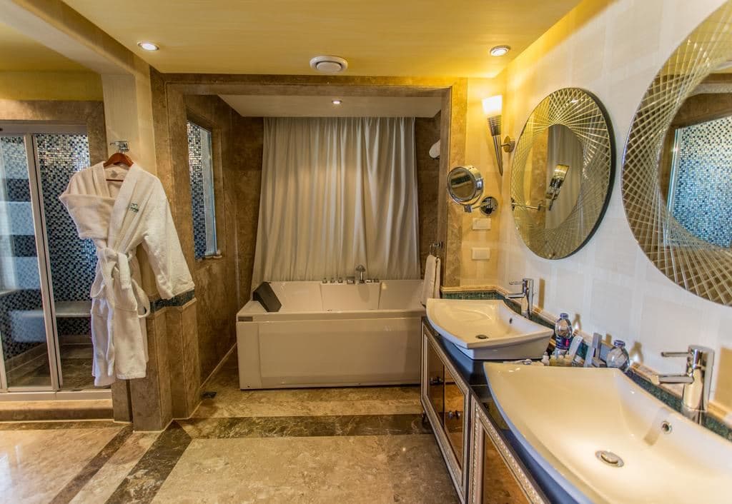 rooms-premier-suite