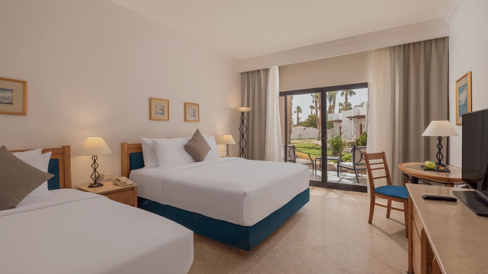 rooms-sea-side-view