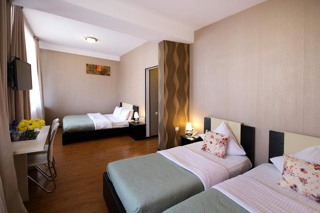 rooms-trpl-standart-room